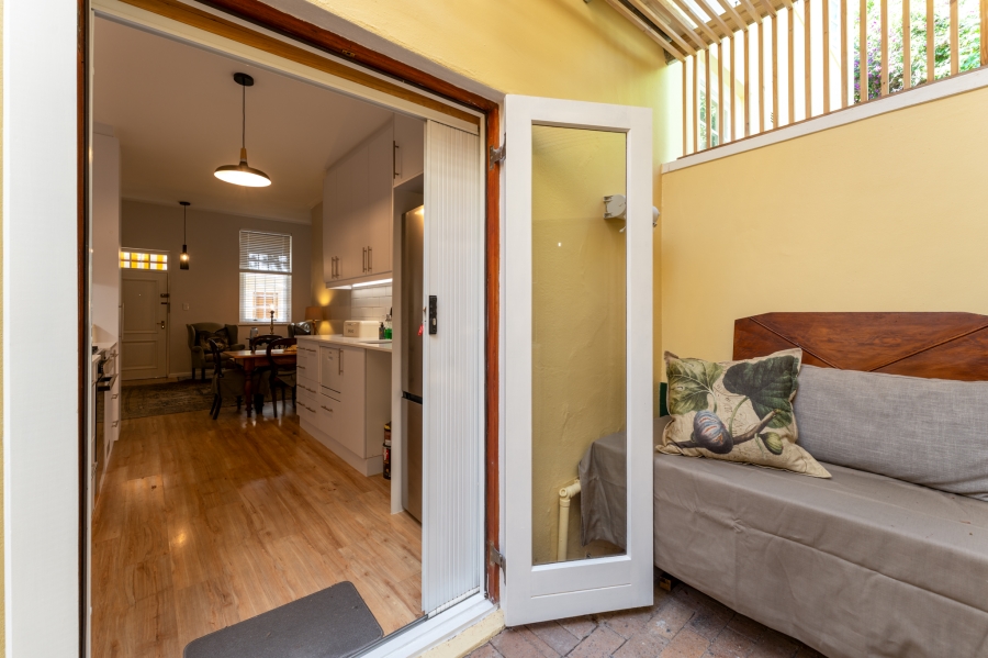 2 Bedroom Property for Sale in Simons Town Western Cape